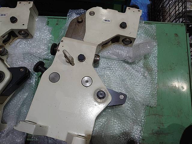 オークマ 振れ止め