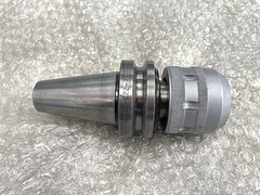 日研 ミーリングチャック BT40-C22-75