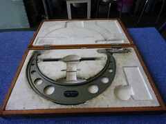 MITUTOYO｜ミツトヨ 外側マイクロメーター OM-275