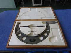 MITUTOYO｜ミツトヨ 外側マイクロメーター OM-250