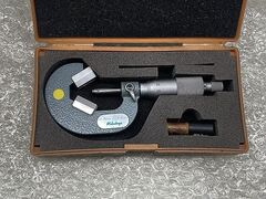 ミツトヨ V溝マイクロメーター VM3-25(114-102)