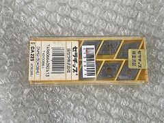 京セラ チップ 新品 DNMG150408HU