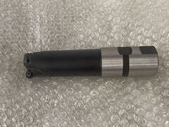 サンドビック スローアウェイエンドミル 28E3R100B40-SRC12