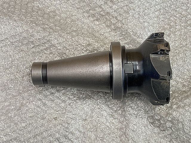 サンドビック フェイスミル R390-125Q40-17M