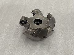 サンドビック フェイスミル R245-063Q22-12M