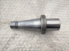 三葉精工 モールステーパーホルダー NT40-MT3
