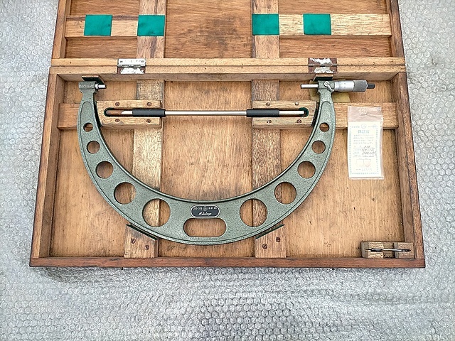 ミツトヨ 外側マイクロメーター OM-375(103-151)