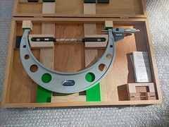 ミツトヨ デジタル外側マイクロメーター MDC-300M(No.293-458-20)