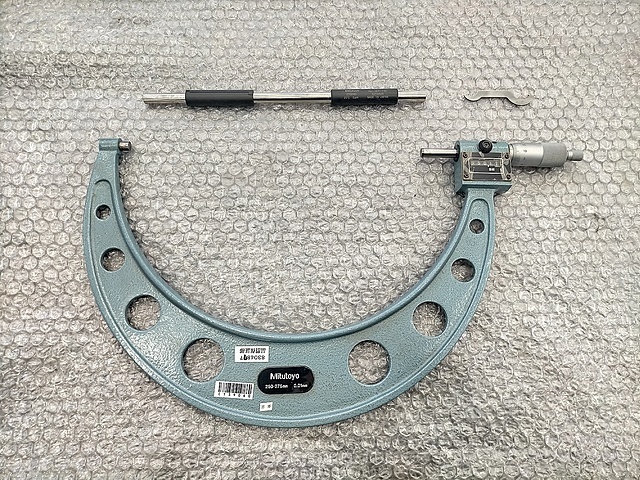 ミツトヨ カウント式外側マイクロメーター M810-275(193-131)