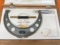 ミツトヨ 外側マイクロメーター OM-175(103-143)