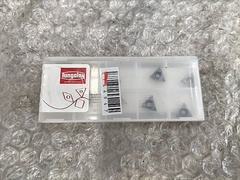 タンガロイ チップ TPGM110202L
