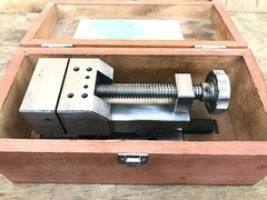 JAM 傾斜精密バイス