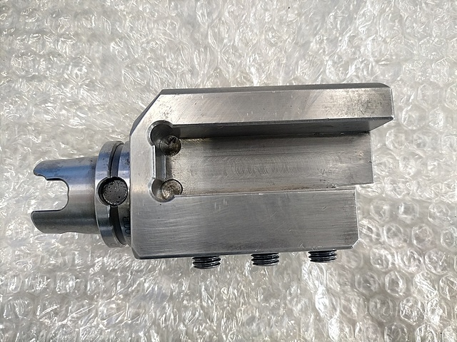 KENNAMETAL 切削ホルダー KM40XTS-20X1-100B