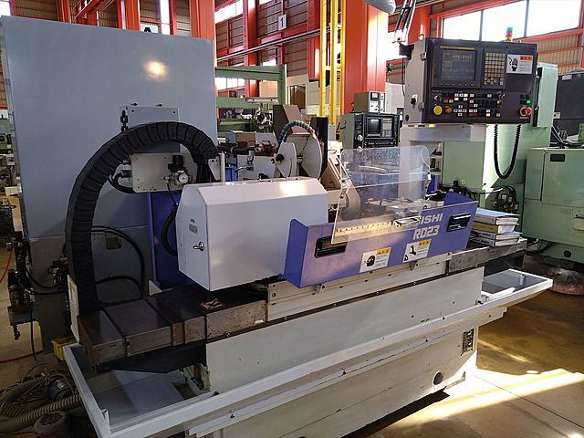 三菱重工業 NC円筒研削盤 RD23-B35P