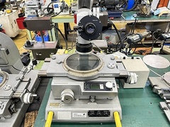 トプコン 万能工具顕微鏡 TUM150A