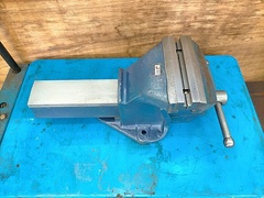 ナベヤ 万力 200