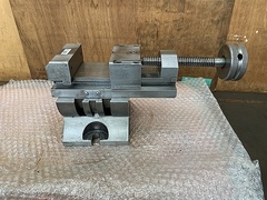 傾斜精密バイス 100