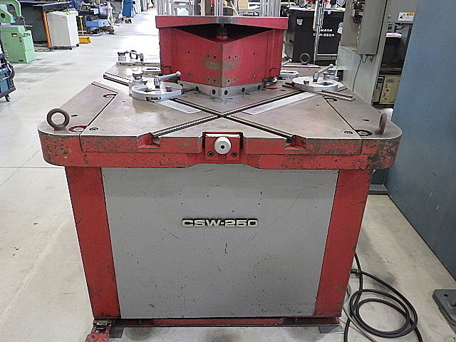 アマダ コーナーシャー CSW-250