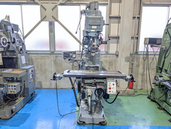 牧野フライス製作所 ラム型フライス KVP-55