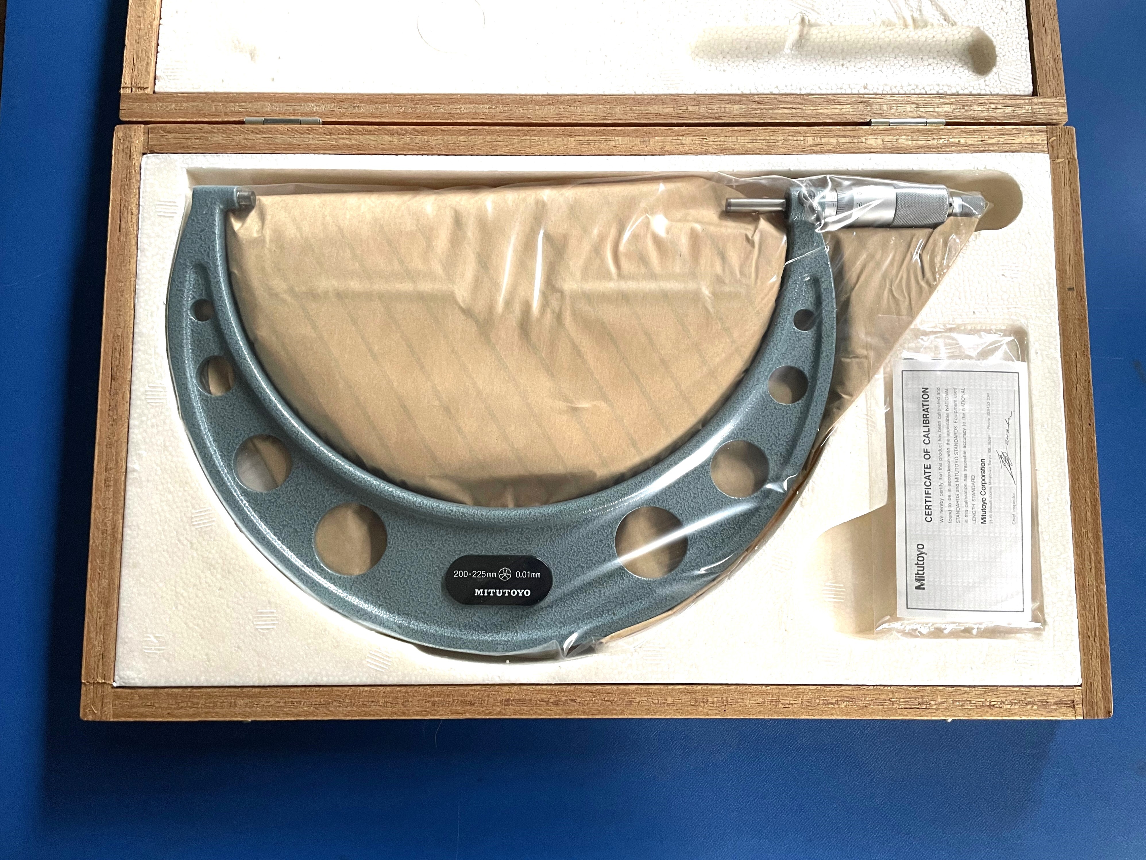 ミツトヨ マイクロメーター OM-225