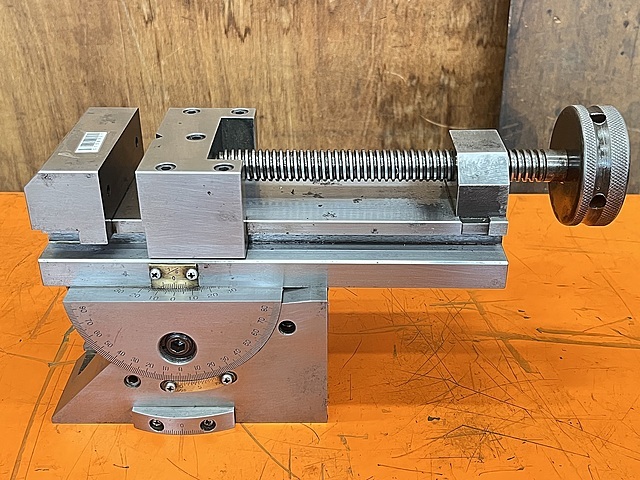 ヒカリ 精密多次元バイス HDV150