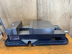 ナベヤ 精密マシンバイス LT-80