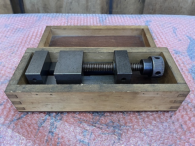 TAG 精密バイス YVS-75