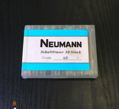 NEUMANN エンドミル Φ4.0　10個　未使用