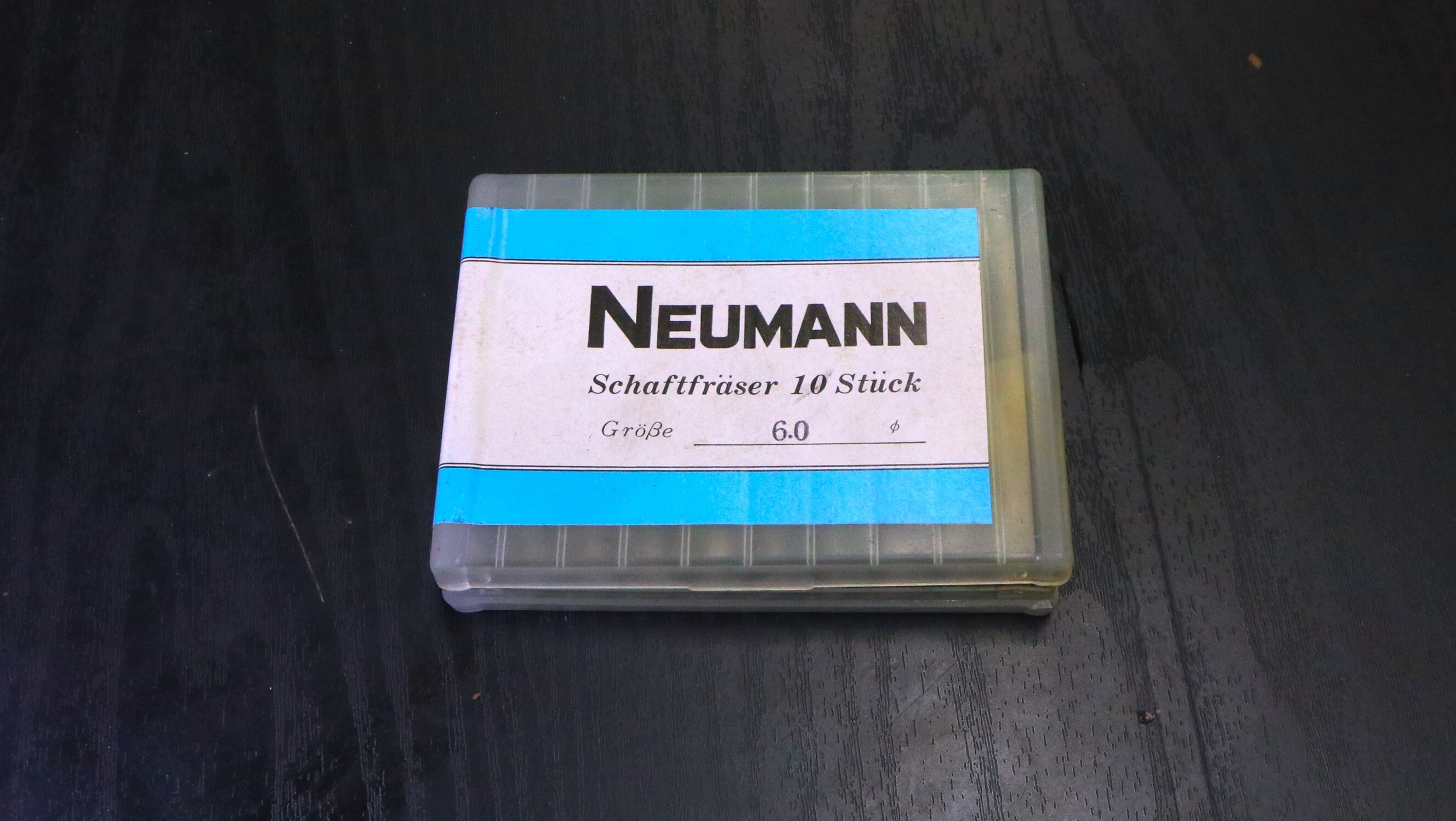 NEUMANN  エンドミル Φ6.0　10個　未使用
