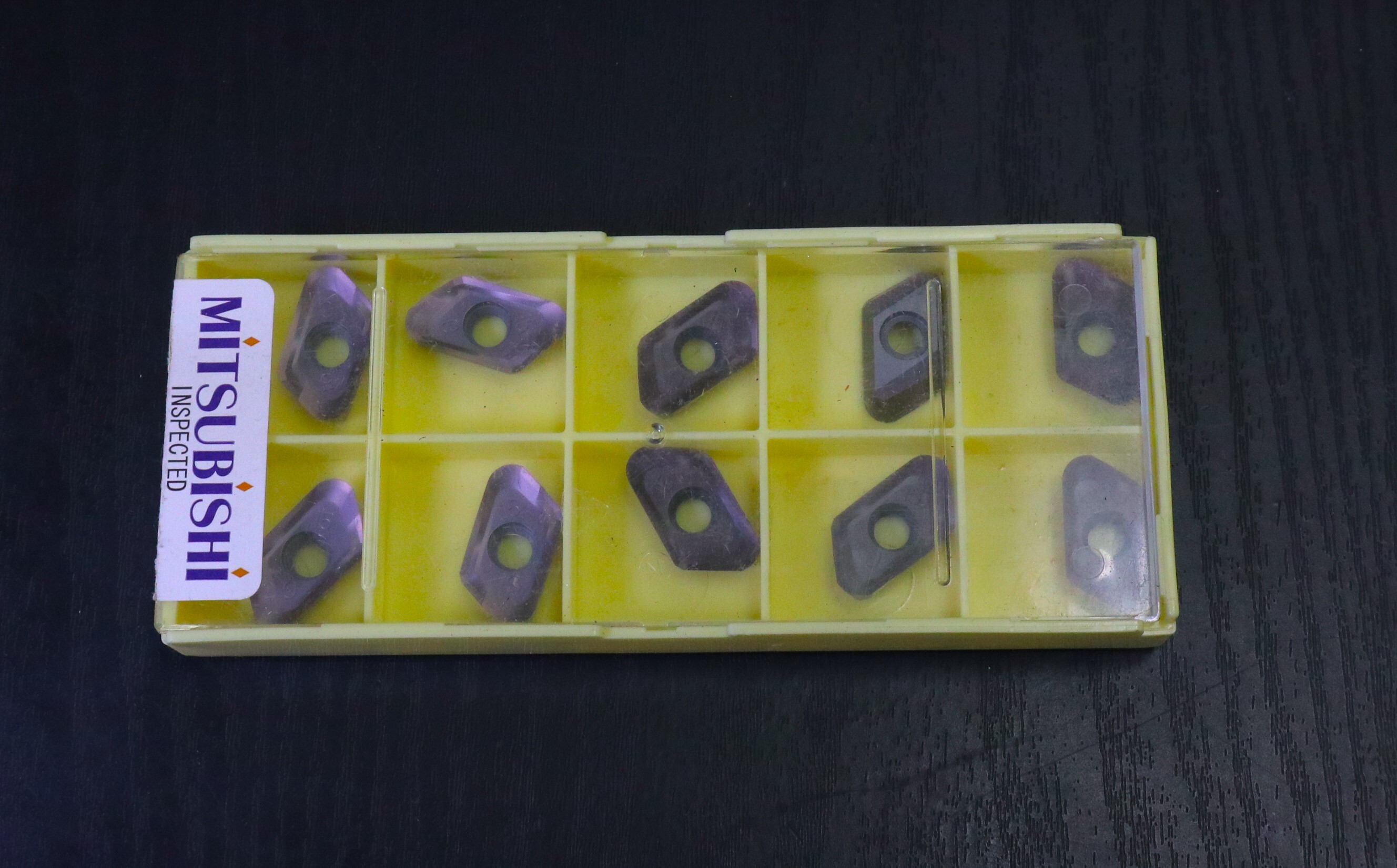 MITSUBISHI チップ   XDGT1550PDER-G30 VP15TF 10個　未使用