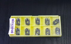 MITSUBISHI チップ   XDGT1550PDFR-G40　LC15TF　10個　未使用　