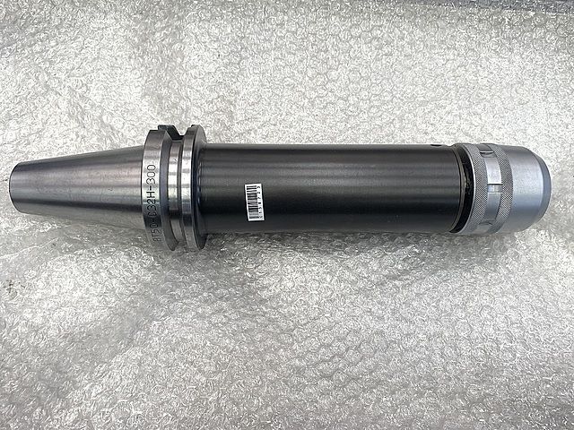 日研 ミーリングチャック BT50-C32H-300