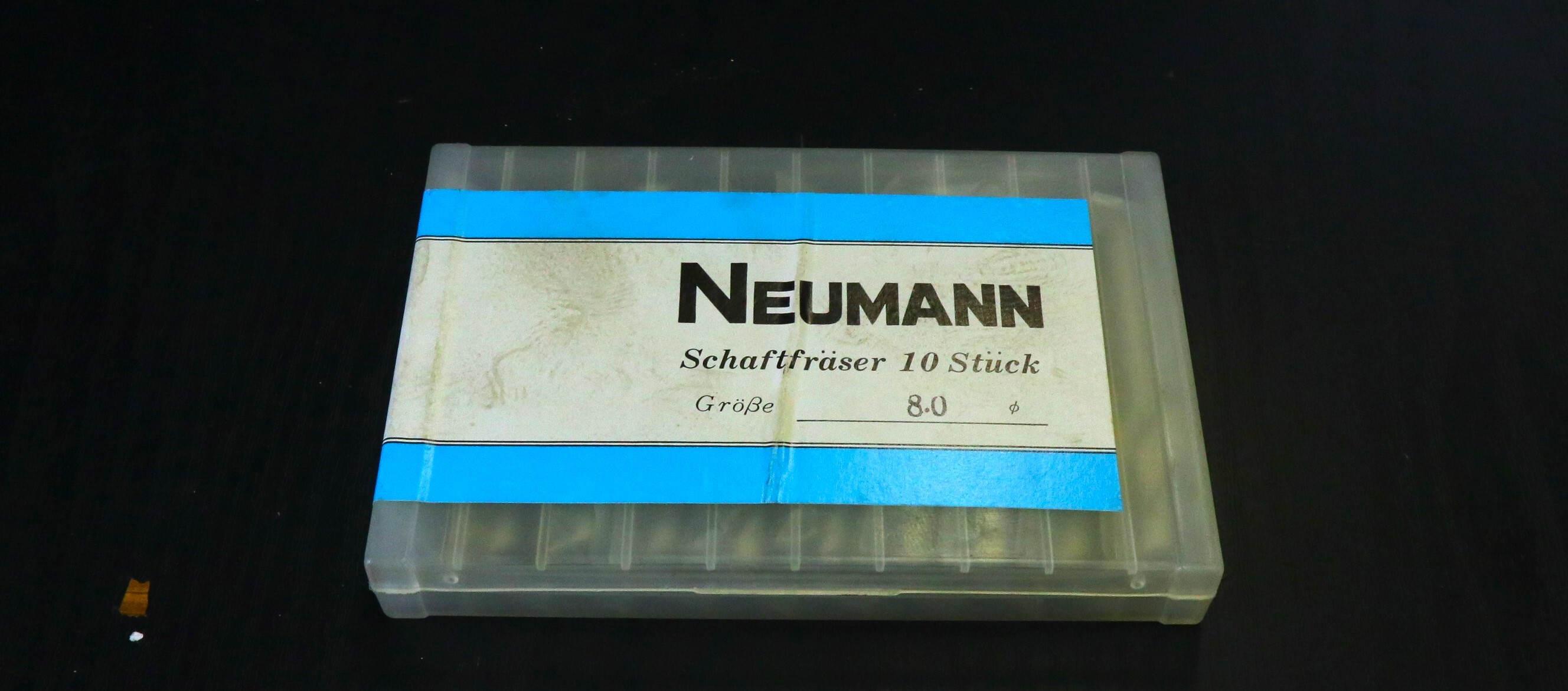 NEUMANN エンドミル Φ8　10個　未使用