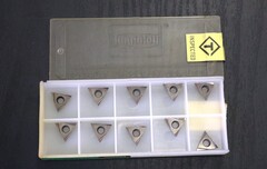 タンガロイ チップ　 TPGT110202R-W15 10個　未使用