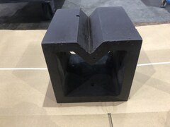  V溝付桝型ブロック 