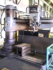 富永 ラジアルボール盤 TRE-2000D