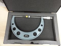 MITUTOYO｜ミツトヨ 外側マイクロメーター OM-175