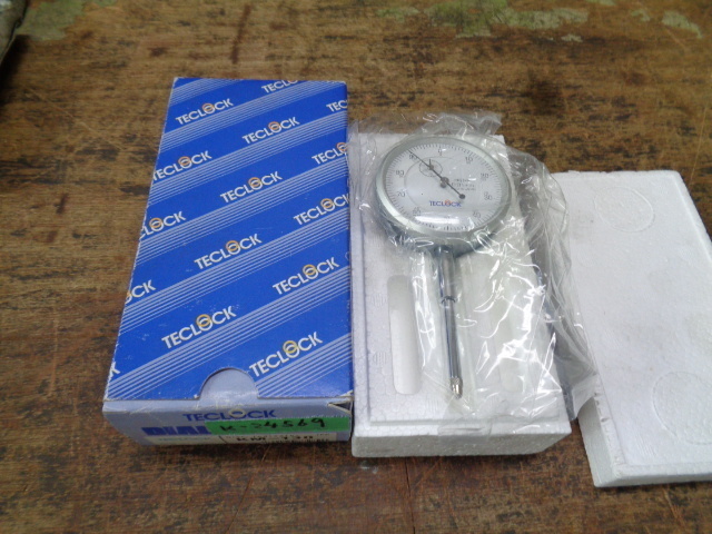 テクロック ダイヤルゲージ KM-130