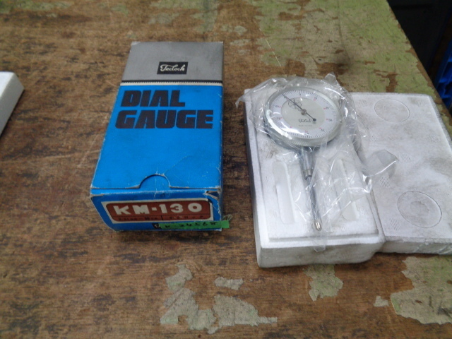 テクロック ダイヤルゲージ KM-130