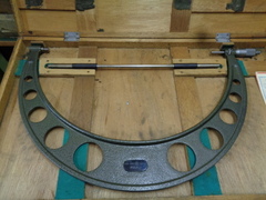 ミツトヨ マイクロメーター OM-450