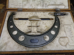 ミツトヨ マイクロメーター OM-275