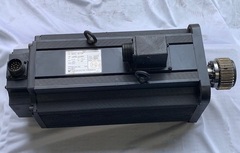 安川電機 ACサーボモーター USAFED-30CB2SE