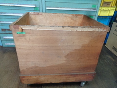 箱台車 440×600×555