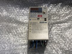 安川電機 YASKAWA ELECTRIC インバーター VS-606V7