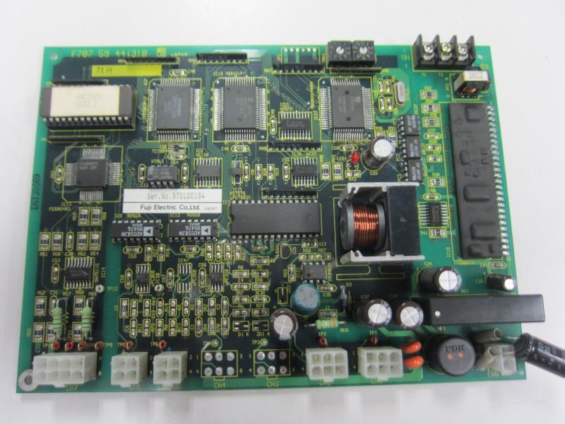 安川電機 YASKAWA ELECTRIC 基板 DF9202627-E0（JANCD-PC51 REV.F0