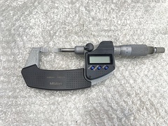 ミツトヨ デジタルブレードマイクロメーター BLM-25MX(422-230-30)