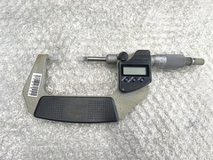 ミツトヨ デジタルブレードマイクロメーター BLM-50MX(422-231-30)