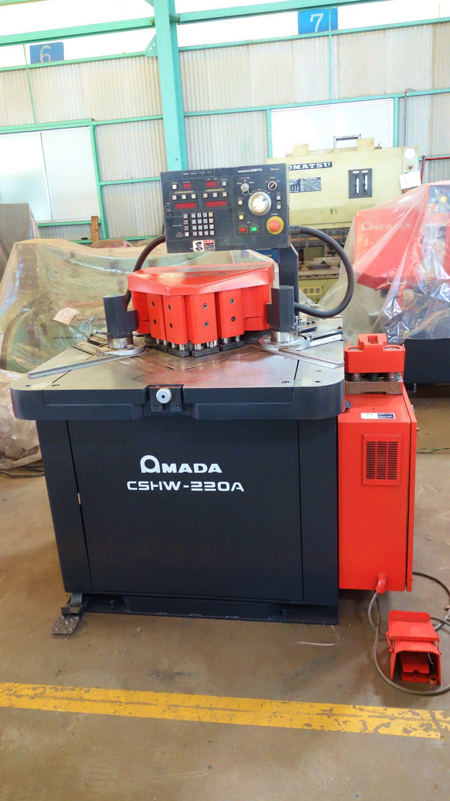 アマダ コーナーシャー CSHW-220A
