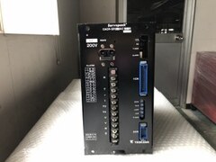 安川電機 YASKAWA ELECTRIC サーボパック 【サーボパック】CACR-SR07AC1ER