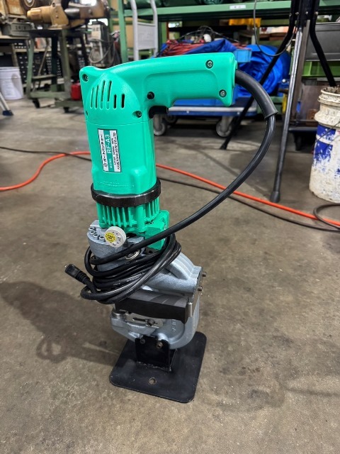 亀倉 ポートパンチャー RF-A3